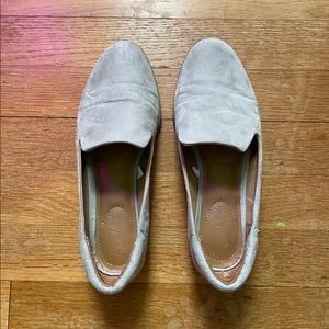 Universal Threads grey loafers / 5.5